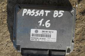 БЛОК УПРАВЛЕНИЯ   PASSAT B5 1.6 AHL 3B0 957 557D