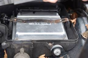 БЛОК УПРАВЛЕНИЯ PASSAT B5 1.8T AEB   8D0907557T