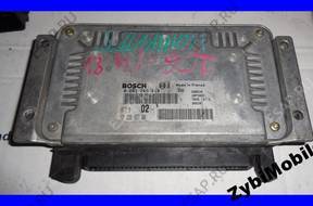 БЛОК УПРАВЛЕНИЯ PEUGEOT 206   ДВИГАТЕЛЕМ 0261206213
