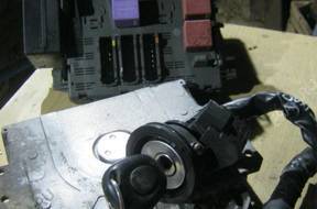 БЛОК УПРАВЛЕНИЯ Renault Laguna I 3.0 V6