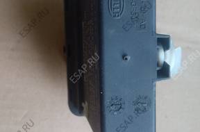 БЛОК УПРАВЛЕНИЯ   skrętu lamp xenon C4 Picasso