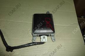 БЛОК УПРАВЛЕНИЯ   СМЕНЫ ПОЛОСЫ Mazda CX5 KR82-67Y80A