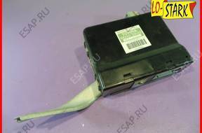 БЛОК УПРАВЛЕНИЯ   Toyota Camry III  88240-33020