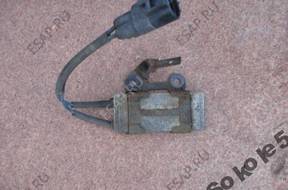 БЛОК УПРАВЛЕНИЯ wentylatorw Toyota Corolla e12 3D