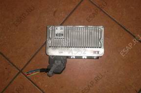 БЛОК УПРАВЛЕНИЯ   YARIS III  HYBRYDA 89661-0DT20