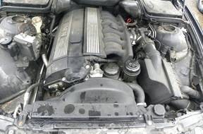 BMW e39 523 2,5i  двигатель комплектный