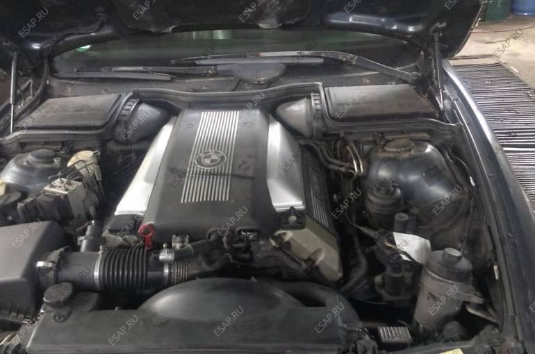 BMW E39 E38 540i 740i комплектный двигатель 4,4 V8