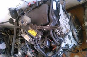 BMW E90 E91 лифт. версия двигатель комплектный 320D  N47 D20C