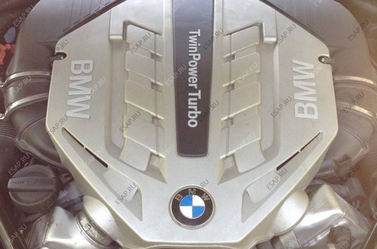 BMW F01 F07 F12 E70 N63 двигатель