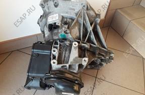 C-MAX 03- 1.8 16V КОРОБКА ПЕРЕДАЧW 4M5 год,7002NC 73ty