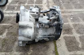 Caddy Touran 1.9 TDI КОРОБКА ПЕРЕДАЧw JCS 5-СТУПЕНЧАТАЯ