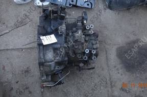 CARISMA 1.8 GDI КОРОБКА ПЕРЕДАЧW KF5 M42