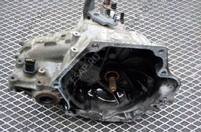 CHRYSLER NEON КОРОБКА ПЕРЕДАЧW P04668697AC 2.0 16V