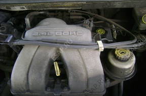 Chrysler Voyager 01-05 2.4 DOHC двигатель