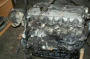 CHRYSLER VOYAGER 91-95 двигатель