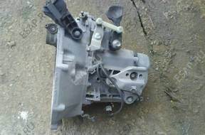 citroen C3 2012 год 1.4 16V КОРОБКА ПЕРЕДАЧw