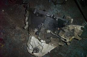 CITROEN C4-06 год,.КОРОБКА ПЕРЕДАЧ 1.6HDI 20DM75