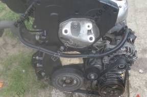 CITROEN PEUGEOT двигатель 1,6 бензиновый