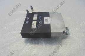COROLLA VERSO 1.8 VVT-I 04- БЛОК УПРАВЛЕНИЯ 89661-0F030