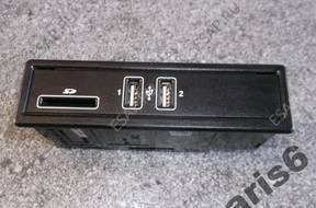 CZYTNIK USB KART SD MERCEDES C 205 A2058200126