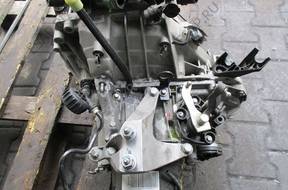 DACIA LOGAN II 2014 0,9TCE КОРОБКА ПЕРЕДАЧ JH3-336