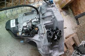Dacia Logan КОРОБКА ПЕРЕДАЧ  JR5 149 16 16V  04-12 76TY