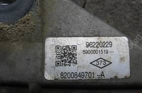 DACIA SANDERO, LOGAN 04-13  РУЛЕВАЯ РЕЙКА 8200849701