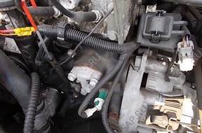 двигатель 1,2B 8V C3G D7/02 TWINGO и 96 год,.