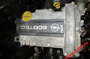 двигатель 1.0 12v opel corsa C B  agila X10XE