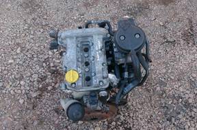 двигатель 1.0  X10XE OPEL CORSA