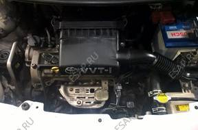 двигатель 1.3 vvti КОМПЛЕКТ  yaris II 05-