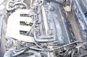 двигатель 1.8 16v PEUGEOT 306  KOMPLET 700zl