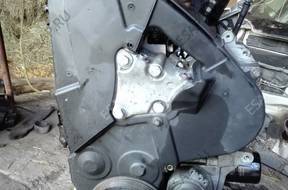 двигатель 2,0 HDI  PEUGEOT 307 2002 год
