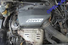 двигатель 2.0 VVT-и TOYOTA  RAV4 1AZFE 150 KM