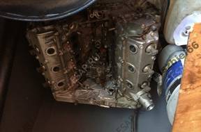 двигатель 3.0DCI V6 RENAULT с WTRYSKAMI
