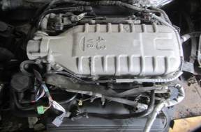 двигатель - Aston Martin Vantage 4.3 V8