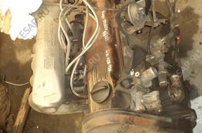 двигатель AUDI 100 C3 2.2 WU 107ps  czesci