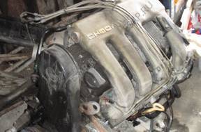 двигатель AUDI 2.0 16v