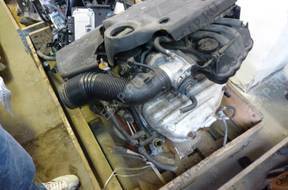 двигатель Audi A3 Seat LEON GOLF 1.6 SR AKL комплектный