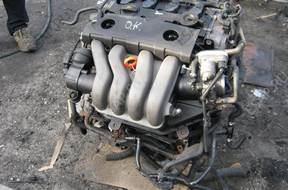 двигатель AUDI A3 VW GOLF TOURAN 2.0 FSI AXW