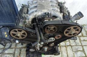двигатель AUDI A8 D2 3.3 TDI AKF  ROZRZD