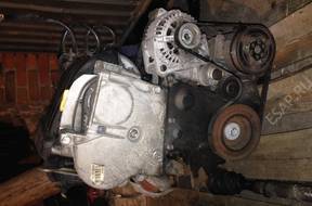 двигатель БЕЗ НАВЕСНОГО ОБОРУДОВАНИЯ/КОМПЛЕКТ RENAULT SCENIC 2 1.6 16V 2004 год,