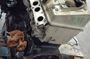 двигатель БЕЗ НАВЕСНОГО ОБОРУДОВАНИЯ Mercedes W202 2.2Diesel 1998 год.