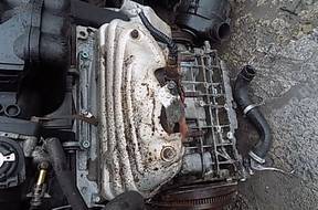 двигатель БЕЗ OSPRZTU VW GOLF IV 1,6 SR  AKL