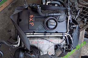 двигатель БЕЗ OSPRZTU VW PASSAT B6 2,0TDI BKP
