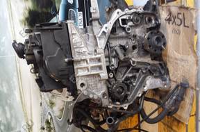 двигатель блок цилиндров  ГБЦ BMW  N47 D20C E90 F10,F11,
