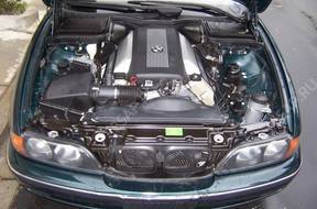 двигатель BMW E30 E36 E39 E38 4,4 286KM 98 ГОД V8