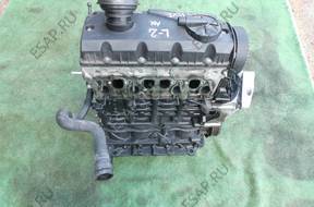 двигатель BXE VW GOLF V LEON II AUDI A3 1.9 TDI 2009 год