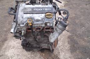 двигатель corsa b combo 1.0  X10XE