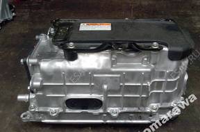 двигатель hybrydowy inventer toyota prius plus 2015 год.
